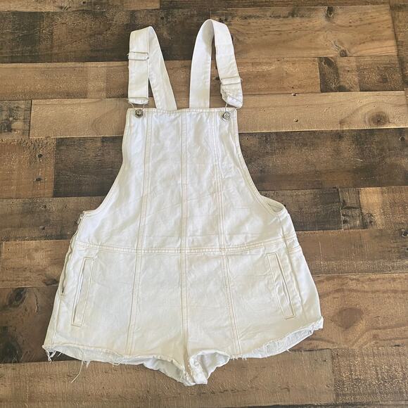 Farm Rio White Shortalls Overalls Women's Size 36 / US 4-6 - Picture 1 of 8